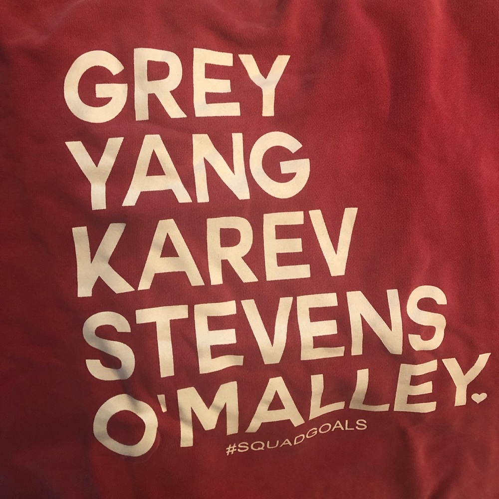 GREYS ANATOMY Jadelynn Brooke crewneck sweatshirt